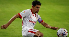 梅西91球纪录VS C罗四度登顶：自然年进球之足球史对决